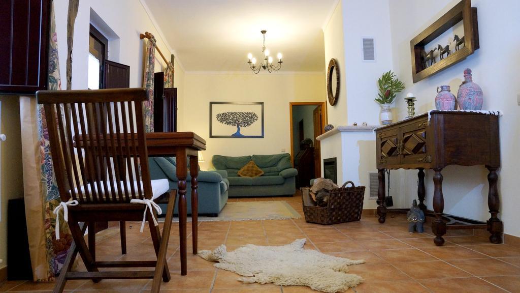 Вилла Quinta Da Mata Sobral  Экстерьер фото